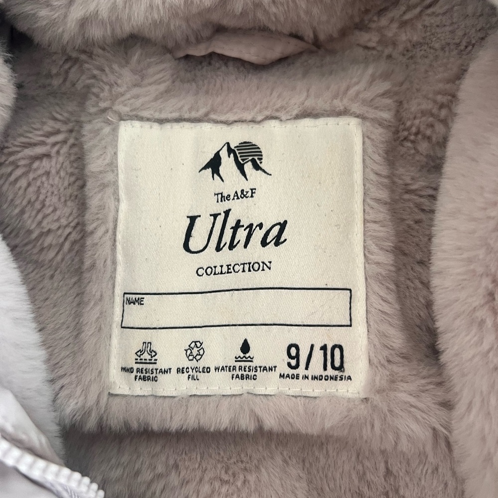 Abercrombie Kids Ultra Collection Puffer Coat (Size 9/10) - Picture 2 of 5